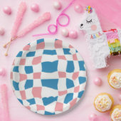 レトロモダンピンクブルーチェッカーボード抽象芸術 ペーパープレート (パーティー)