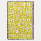 レトロモダンフラワーイエロー&ホワイト スローブランケット (正面縦)