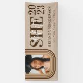 レトロモダンブラウンおよび中性の卒業 横断幕 (縦)