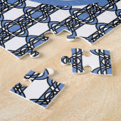 レトロモダンモノグラムブルー抽象芸術スカラブパターン ジグソーパズル (側面)