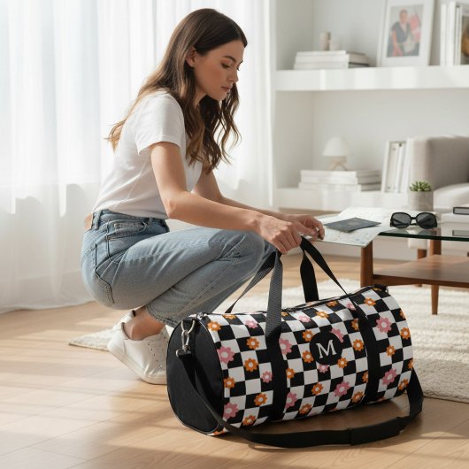 レトロモノグラムデイジーフラワーチェッカーボードパターン ダッフルバッグ