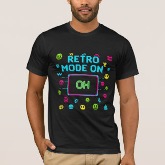 レトロモード発動 8ビット ピクセルアート アーケードゲーム Tシャツ
