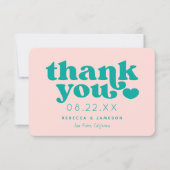 レトロユニオンピンクとティール（緑がかった色）結婚のサンキューカード 招待状 (正面)