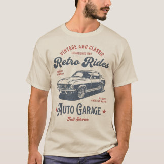 レトロライド自動車ガレージ - ビンテージマッスルカーアート Tシャツ