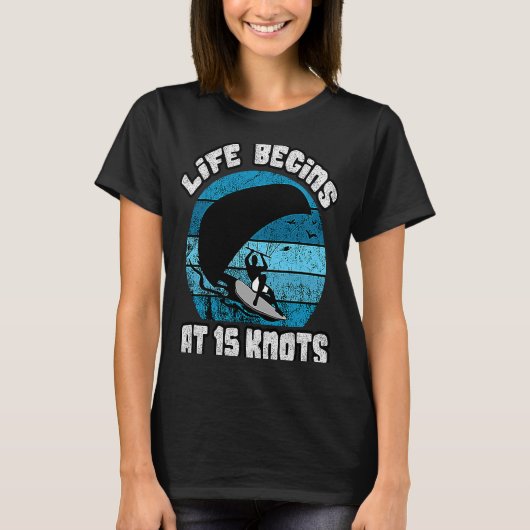 レトロライフ開始15ノットKiteboardingカイトsu Tシャツ (正面)