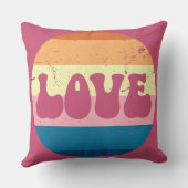 レトロラブタイポグラフィオンヴィンテージサンセットストライプズ クッション (裏面)