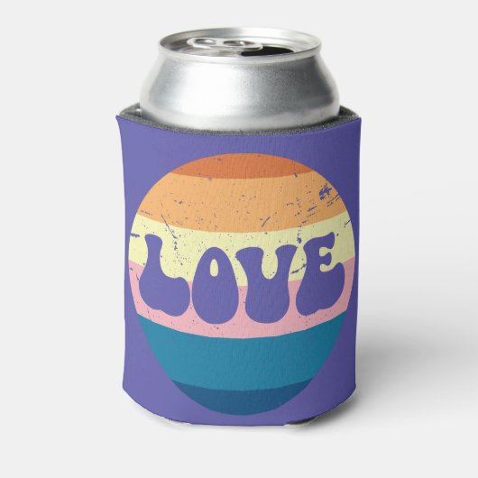 レトロラブタイポグラフィオンヴィンテージサンセットストライプズ 缶クーラー (缶裏面)