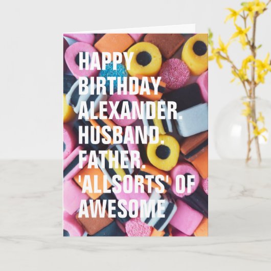 レトロリコリスアッソーカスタム文字誕生日 カード (黄色い花)