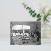 レトロリビングルーム、ロサンゼルス、1951ヴィンテージ ポストカード (スタンド正面)