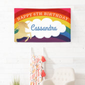 レトロレインボーとユニコーン – 名前ハッピーバースデー 横断幕 (インサイチュ)