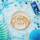 レトロレインボーナインはVibe Groovy 9誕生日 ペーパープレート (パーティー)