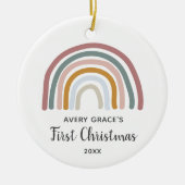 レトロレインボーパーソナライズされたベビー初めてのクリスマス セラミックオーナメント (正面)