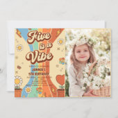 レトロレインボーファイブはVibe Groovy第5誕生日 招待状 (正面)