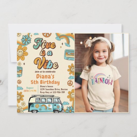 レトロレインボーファイブはVibe Groovy第5誕生日 招待状 (正面)