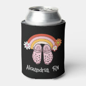 レトロレインボー&ラバーキャグモノグラム看護 缶クーラー (缶正面)