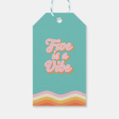 レトロレインボーFIVEはVibe Groovy 5誕生日 ギフトタグ (裏面)