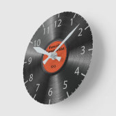 レトロレコードお気に入りのバンドミュージシャン音楽 ラウンド壁時計 (傾斜)