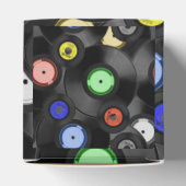 レトロレコードの正方形の優先ボックス フェイバーボックス (上部)