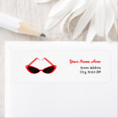 レトロレッドキャットアイサングラス ラベル (インサイチュ)