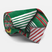 レトロレッドグリーンストライプのオーナメントパターンデザイン ネクタイ (ロール)