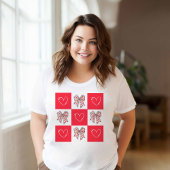 レトロレッドコケットボウ市松模様にハート Tシャツ