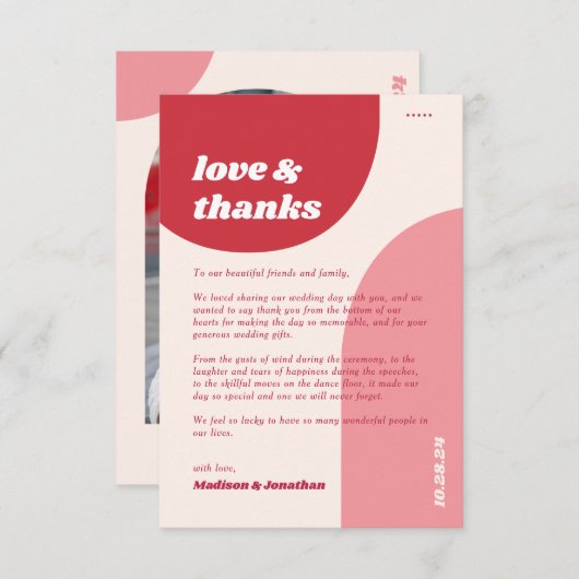 レトロレッドピンク幾何学模様 |愛と感謝してい結婚の サンキューカード (正面/裏面)