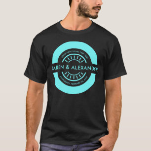 レトロロゴのバッジと文字のカスタム色 Tシャツ