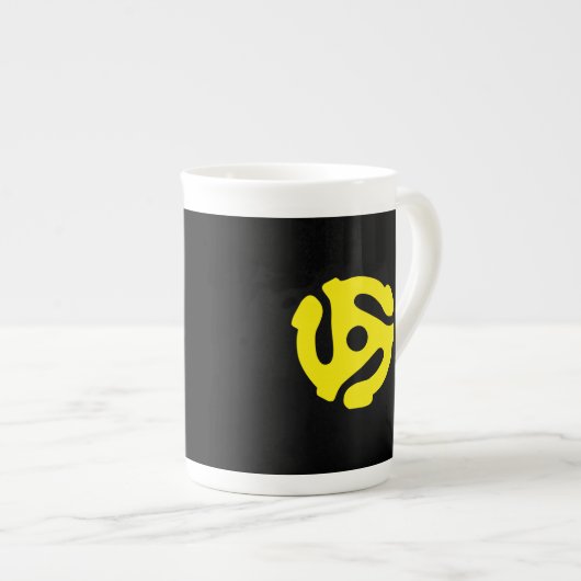 レトロヴィンテージイエロー45スペーサーDJ ボーンチャイナマグカップ (正面右)