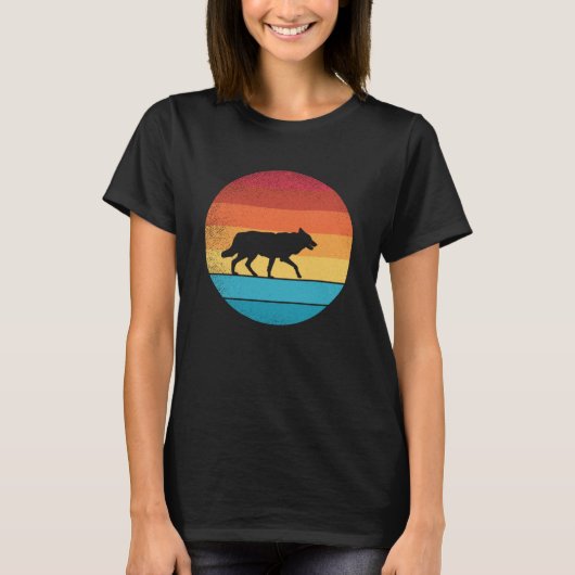 レトロヴィンテージウルフと可愛い動物 Tシャツ (正面)