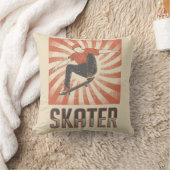 レトロヴィンテージクラシックグランジレッドスケーター クッション (ブランケット)