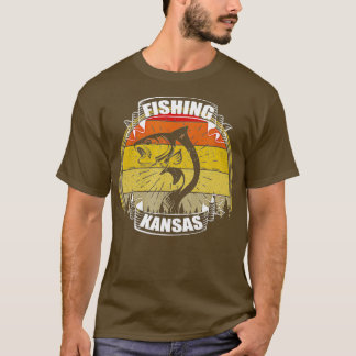 レトロヴィンテージサンセットツリーズ魚釣りカンザスフィッシャーマ Tシャツ