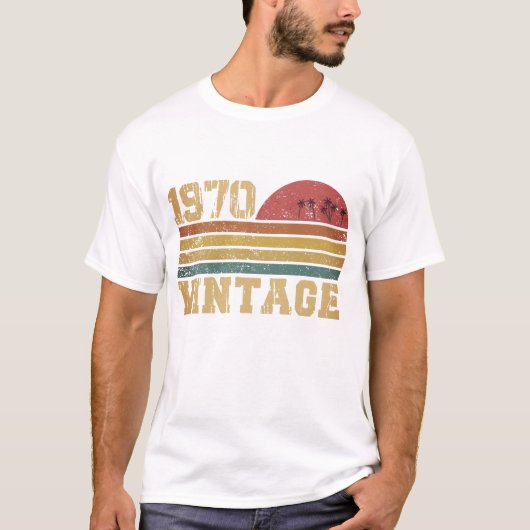 レトロヴィンテージサンセット1970誕生日 Tシャツ (正面)