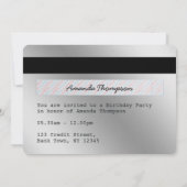 レトロヴィンテージダマスククレジットカード誕生日パーティー 招待状 (裏面)