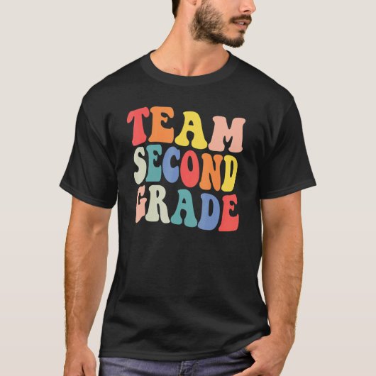レトロヴィンテージチーム2年生Scの最初の日幸せ Tシャツ (正面)
