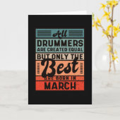 レトロヴィンテージドラマー誕生日マーチ カード (黄色い花)