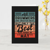 レトロヴィンテージドラマー誕生日メイ カード (黄色い花)