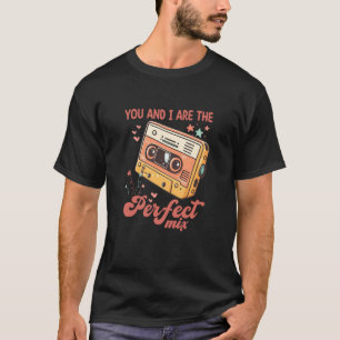 レトロヴィンテージバレンタインデーカセット80の男性wo tシャツ