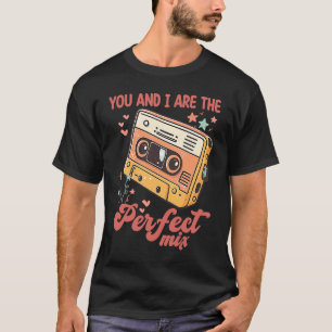 レトロヴィンテージバレンタインデーカセット80の男性wo tシャツ