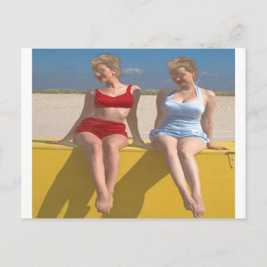 レトロヴィンテージ入浴美しいが波止場に座る ポストカード (正面)