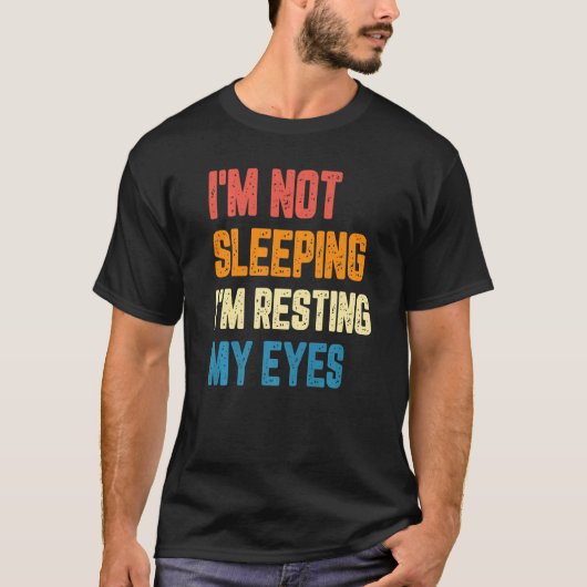 レトロヴィンテージ眠らない目を休める Tシャツ (正面)