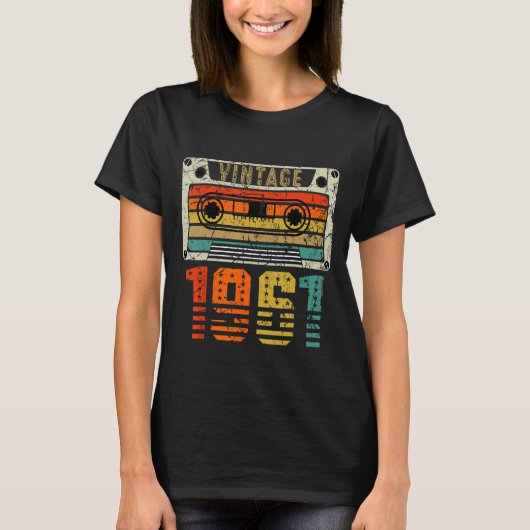 レトロヴィンテージ1961 61番目の誕生日 Tシャツ (正面)