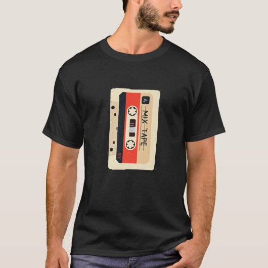 レトロヴィンテージ80Sミックス音楽カセットテープ Tシャツ (正面)