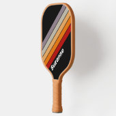 レトロヴィーベレインボーと名前 ピックルボールラケット (左)