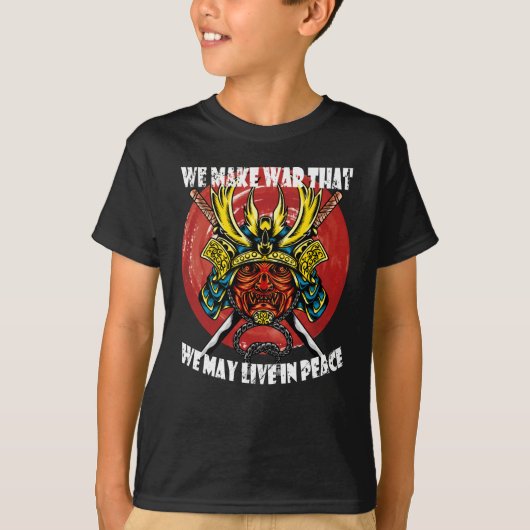 レトロ侍ヘルメット - 平和に関する侍の名言 Tシャツ (正面)