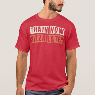 レトロ列車は今ピザ後のおもしろい母の生活 Tシャツ