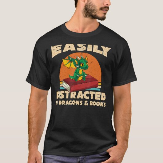 レトロ動物読本のファンタジー本博士。 Tシャツ (正面)