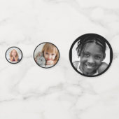 レトロ卒業生が喜びの虹を求めて跳躍 コンフェッティ (裏面)