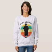 レトロ卒業生キャップ&ガウン女児 スウェットシャツ (正面フル)