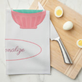 レトロ台所用品、時計、ティーポットのパーソナライズ キッチンタオル (四つ折り)