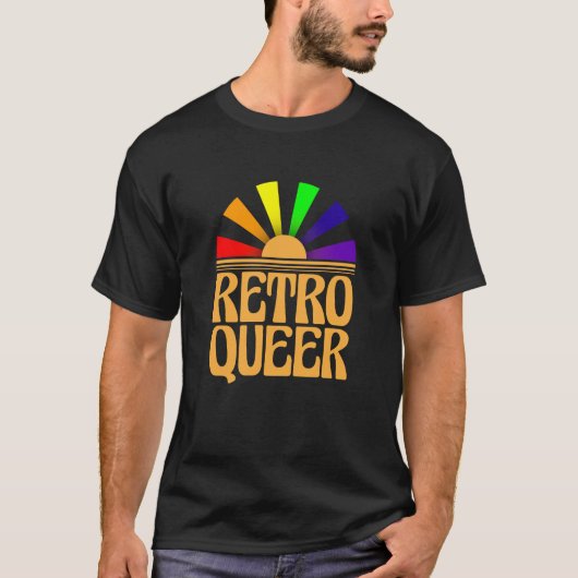 レトロ同性愛者(LGBTQゲイレズビアントランスジェンダー) Tシャツ (正面)